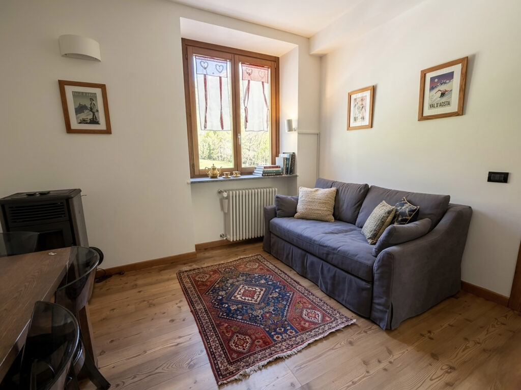 Petit Rouge Apartment img 3290